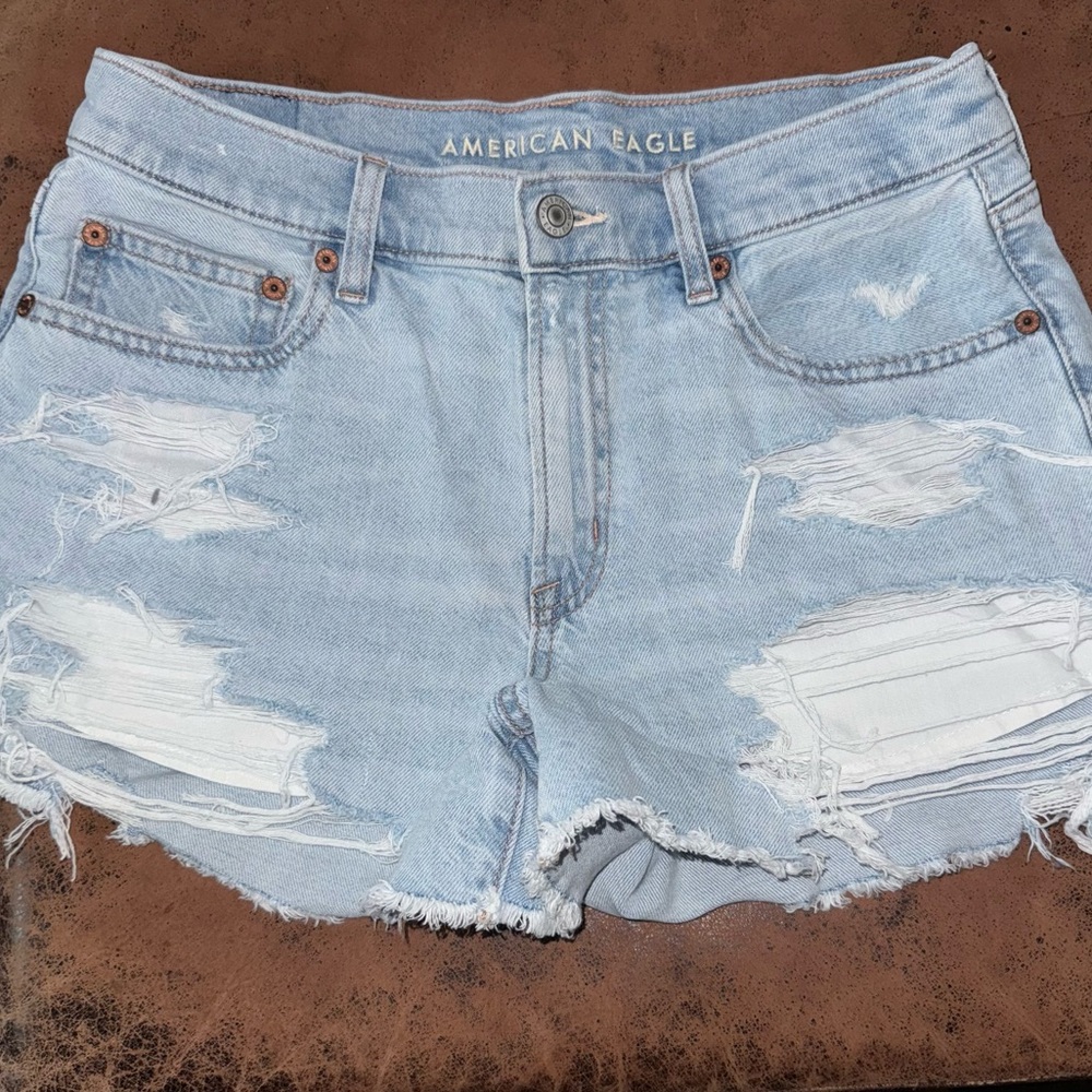American Eagle Outfitters denim shorts light wash
